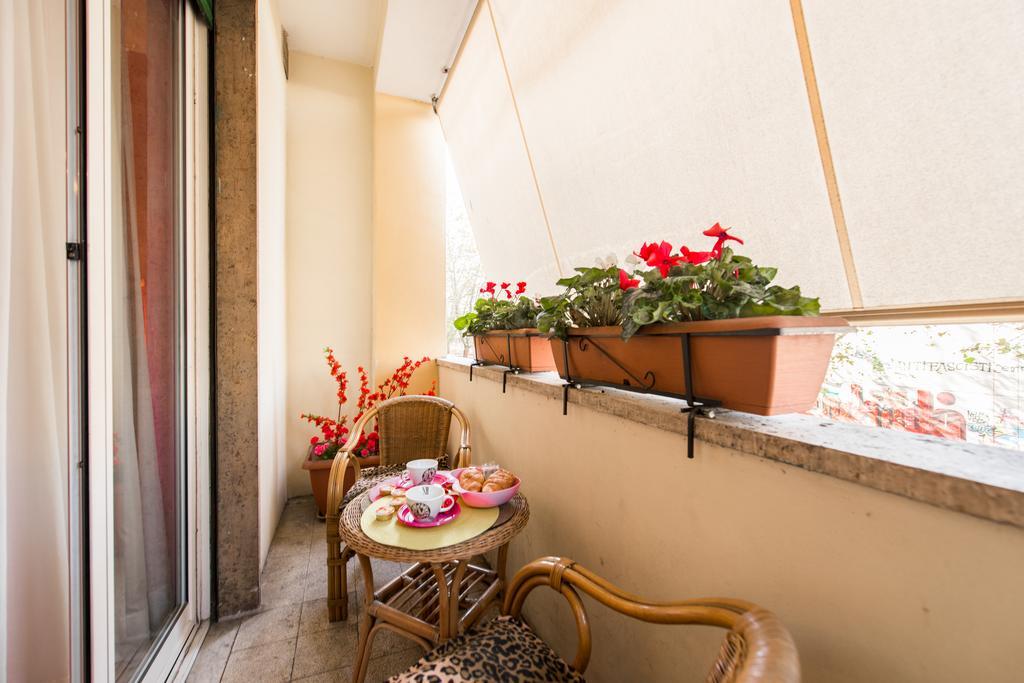 Rifugio Di Roma Bed & Breakfast Ruang foto